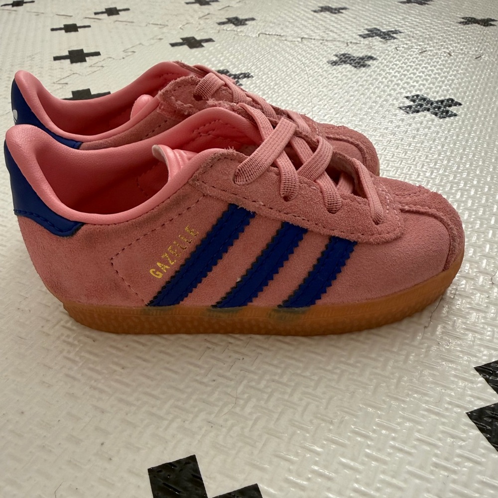 Adidas Gazelle Kids Sneakers in Pink and Blue